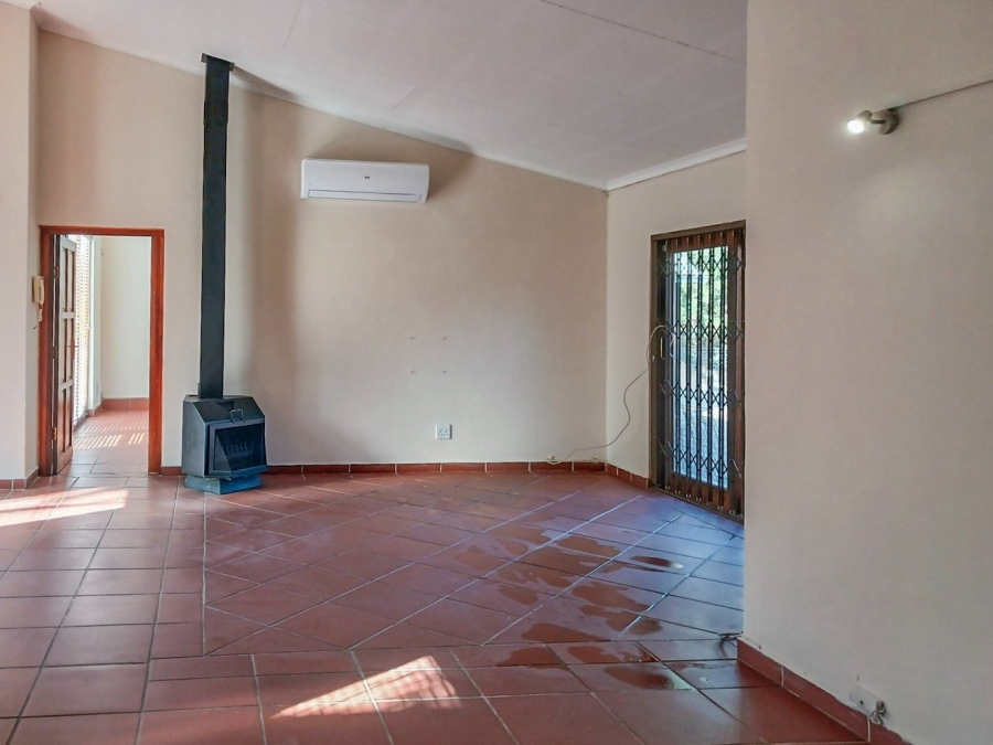 4 Bedroom Property for Sale in Schoemansville North West